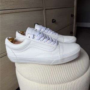 Vans Old Skool Classic Men's White Sneakers